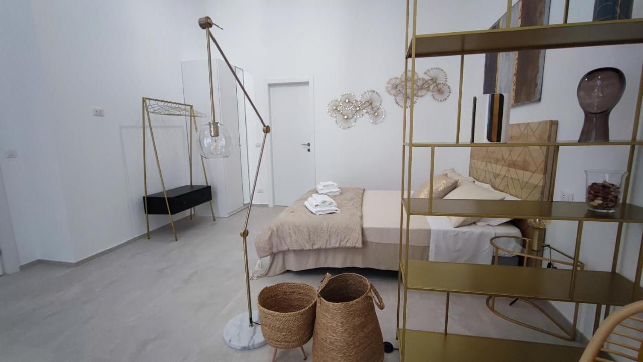Dimore Gilas - Suite Golden Monopoli Exterior foto